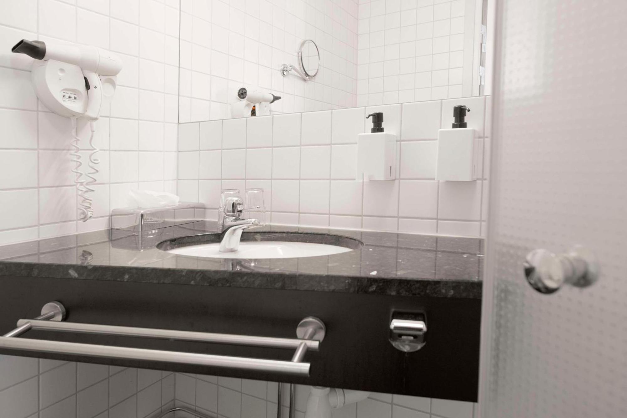 Scandic Hallandia Halmstad Esterno foto